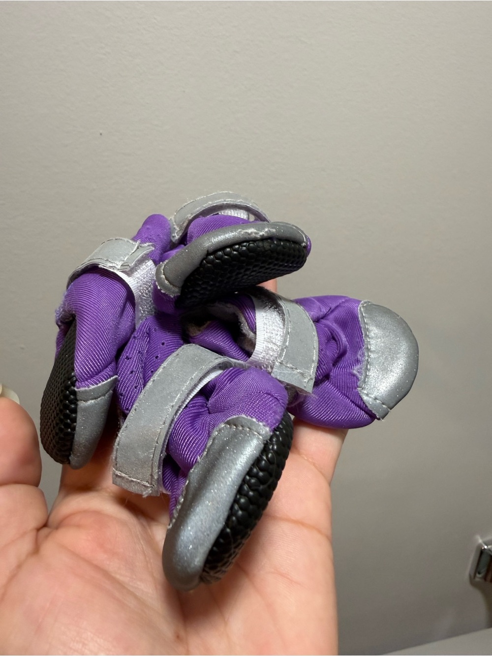 Small Dog/Cat Pet Set of 4 Purple and Silver Reflective Grip Dog Boots